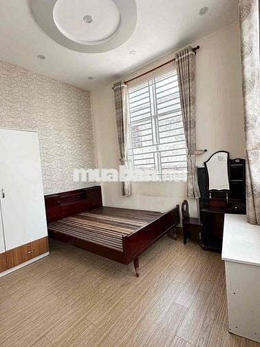 Bán Nhà Lầu Góc 2 Mặt Tiền Hẻm 52 Hùng Vương Cạnh VinCom