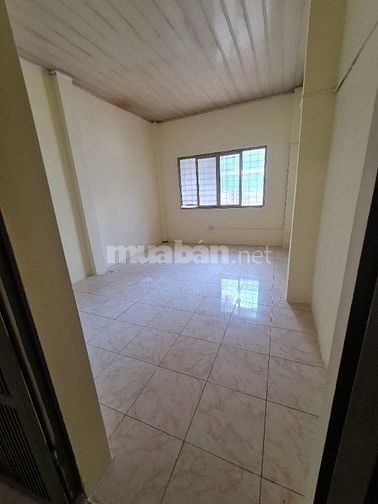 Nhà số 2 Thổ Quan cách Khâm Thiên 2 nhà KD sầm uất, chính chủ