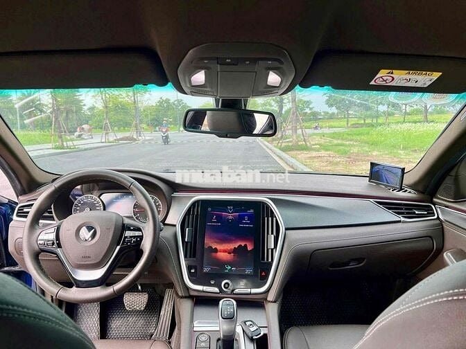 VinFast Lux A2.0 2022 A2.0 Tiêu chuẩn - 29000 km