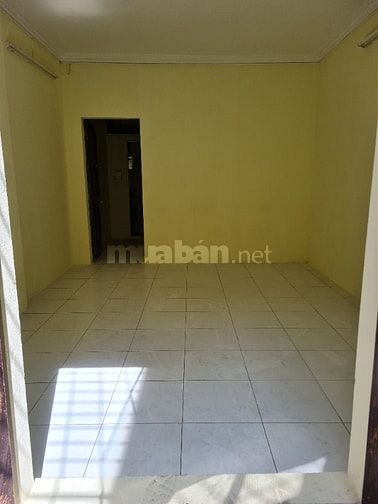Nhà số 2 Thổ Quan cách Khâm Thiên 2 nhà KD sầm uất, chính chủ