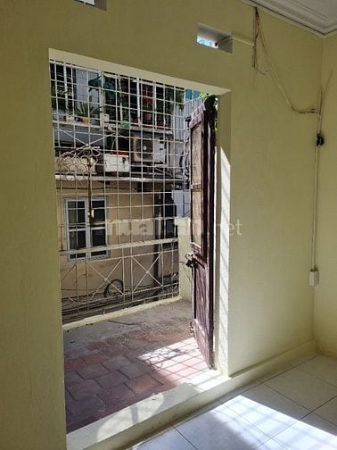 Nhà số 2 Thổ Quan cách Khâm Thiên 2 nhà KD sầm uất, chính chủ