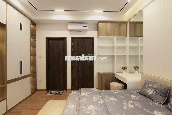 Nhà Phố Tân Cổ Điển Mới Xây Phú Thuận Quận 7