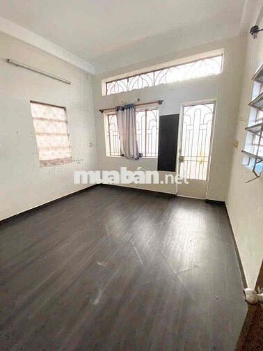 NHÀ SƠN MỚI NGUYÊN CĂN 4 TẦNG 3PN4WC 4,2x9m CMT8 Ở NGAY, KDOL, GĐ Ở,