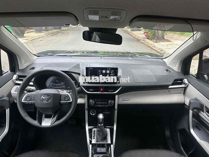 Bán xe Toyota Veloz siêu Phẩm cực đẹp
