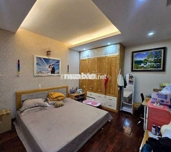 SIÊU PHẨM CỰC HIẾM 45M*3T TƯƠNG LAI MẶT PHỐ Ô TÔ 24 CHỖ ĐỖ CỦA