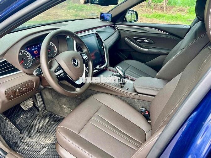 VinFast Lux A2.0 2022 A2.0 Tiêu chuẩn - 29000 km