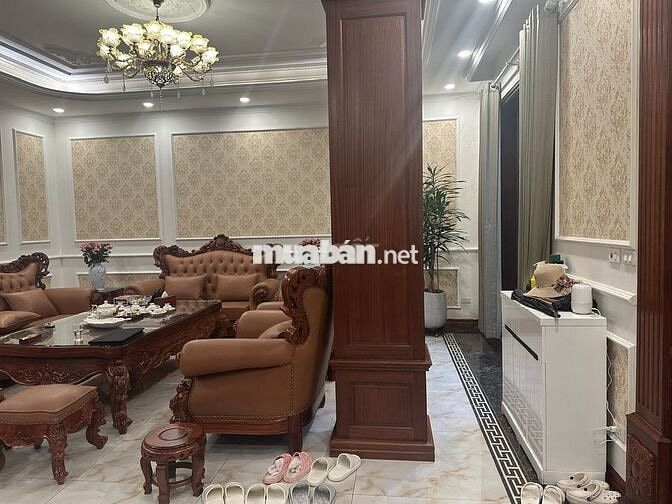 Bán biệt thự Việt Hưng, hoàn thiện siêu đẹp 190m2 vị trí vip, giá rẻ