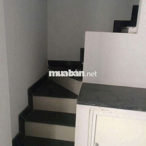 Cho thuê nhà nguyên căn gần mặt tiền đường Hoàng Quốc Việt