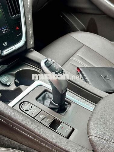 VinFast Lux A2.0 2022 A2.0 Tiêu chuẩn