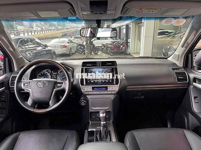 Toyota Land Cruiser Prado VX sx 2019 Full lịch sử