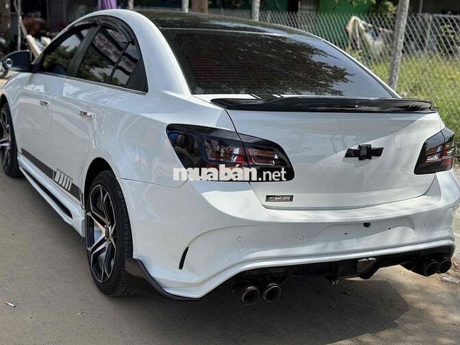 Chevrolet Cruze 2015 - Sedan Trắng, Số Sàn