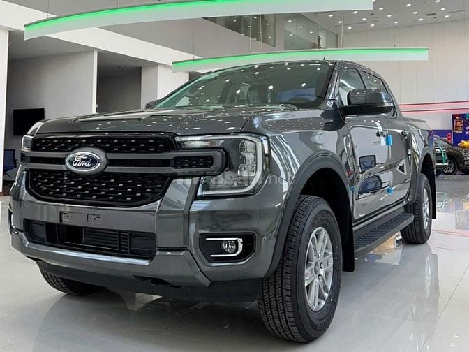 ĐI XA CÓ FORD RANGER XLS 4X2 AT KHÔNG SỢ NGẠI - VUA BÁN TẢI 