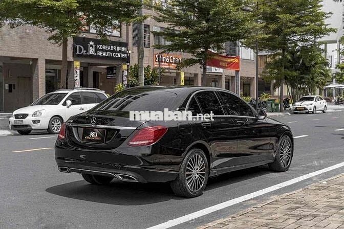 C250 Exclusive - 2017 màu đen siêu lướt rất cọp