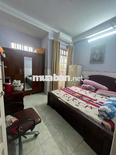 Nhà 3 lầu hẻm xe hơi gần chợ hạt điều ,P.Trung Mỹ Tây