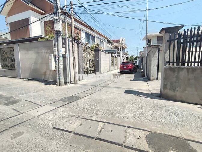 BÁN ĐẤT GẦN DINH CÔ LONG HẢI. NGANG 7M THÍCH HỢP LÀM HOMESTAY