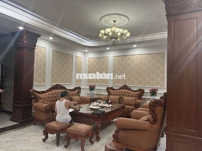 Bán biệt thự Việt Hưng, hoàn thiện siêu đẹp 190m2 vị trí vip, giá rẻ