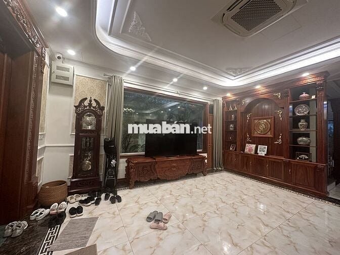 Bán biệt thự Việt Hưng, hoàn thiện siêu đẹp 190m2 vị trí vip, giá rẻ