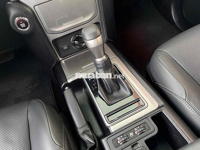 Toyota Land Cruiser Prado VX sx 2019 Full lịch sử