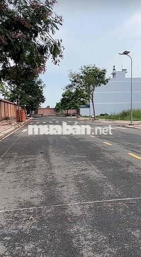 Bán đất đẹp 100m² giá chỉ 980 triệu – mặt tiền thoáng, dân cư đông đúc
