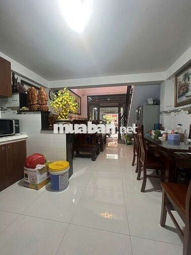 Nhà 3 lầu hẻm xe hơi gần chợ hạt điều ,P.Trung Mỹ Tây