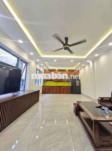 NHÀ PHỐ THẠCH BÀN – VIEW HỒ – 60M² – 6 TẦNG – THANG MÁY – GARA Ô TÔ