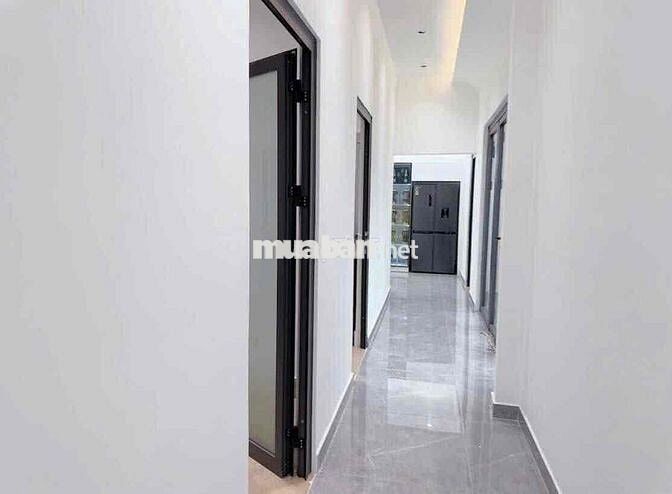 Bán Nhà C4 Hình Chữ L – 3PN, Sân Xe Hơi – Nhà Mới 100% – Gần KDL Bửu L