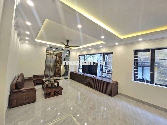 NHÀ PHỐ THẠCH BÀN – VIEW HỒ – 60M² – 6 TẦNG – THANG MÁY – GARA Ô TÔ