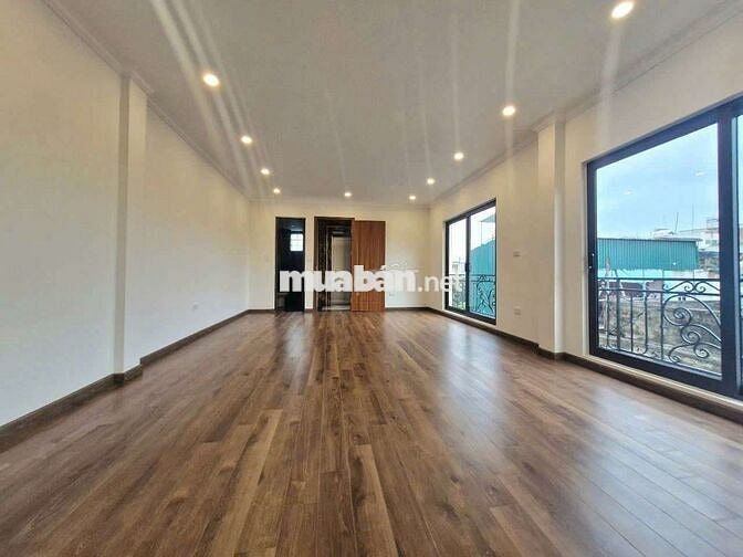 NHÀ PHỐ THẠCH BÀN – VIEW HỒ – 60M² – 6 TẦNG – THANG MÁY – GARA Ô TÔ