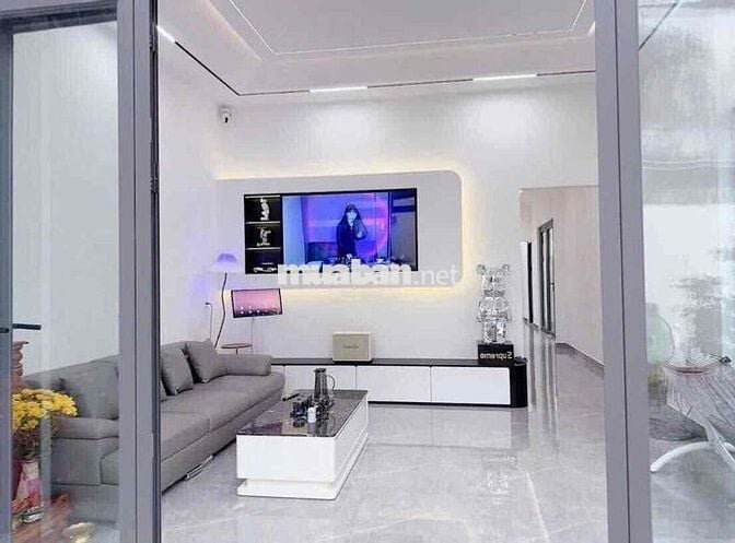 Bán Nhà C4 Hình Chữ L – 3PN, Sân Xe Hơi – Nhà Mới 100% – Gần KDL Bửu L
