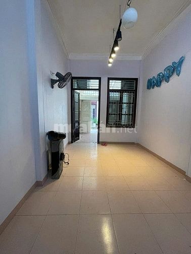 Bán Nhà Mặt Ngõ Thông Ô tô 15 tỷ Lạc Trung 70m² x 3T, Nở Hậu