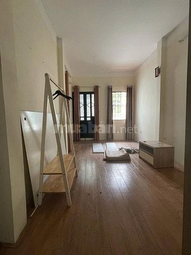 Bán Nhà Mặt Ngõ Thông Ô tô 15 tỷ Lạc Trung 70m² x 3T, Nở Hậu