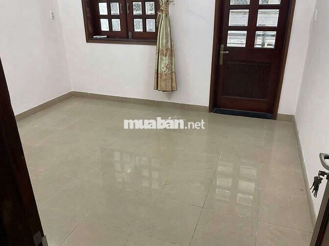 Nhà 4 tầng, 5 phòng ngủ, hẻm xe hơi, cách mặt tiền 20m