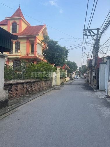 57m2 đất ngõ ô tô mặt tiền rộng sổ đỏ mới  thạch bàn long biên /