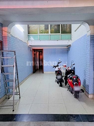 Cho thuê MBKD đường Ngọc Hồi, Hoàng Mai