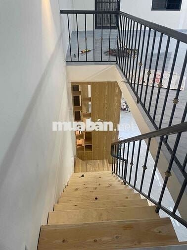 XE HƠI ĐẬU NGÀY ĐÊM- 50m2-2 tầng mới- đi bộ tới aeon tân phú