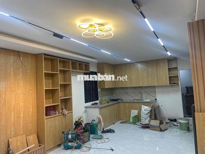 XE HƠI ĐẬU NGÀY ĐÊM- 50m2-2 tầng mới- đi bộ tới aeon tân phú