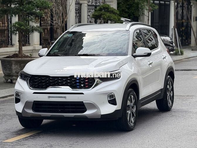 Kia sonet sx 2023 luxury Odo 2v km