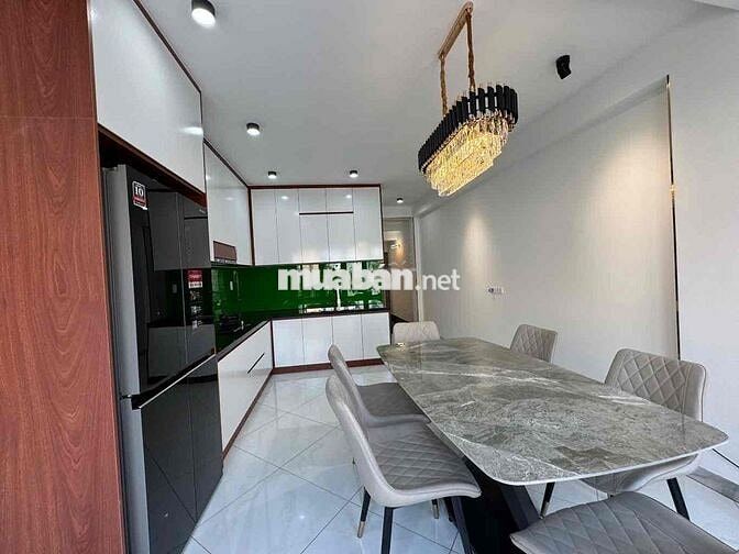 Đường số 5, 60m2 5 tầng, Dt: 4 x 16 Bình Hưng Hòa Bình Tân