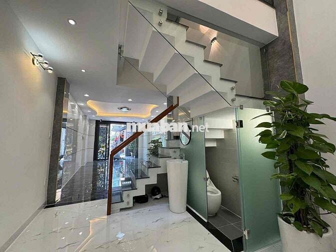 Đường số 5, 60m2 5 tầng, Dt: 4 x 16 Bình Hưng Hòa Bình Tân