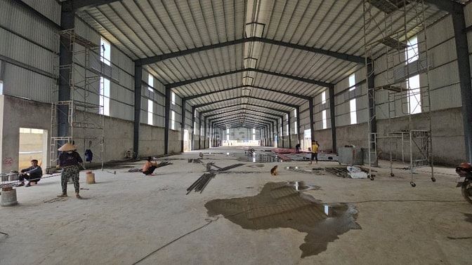 Nhà xưởng mặt đường ql_1a, quận 12 cho thuê dt: 1200m giá 80 triêu