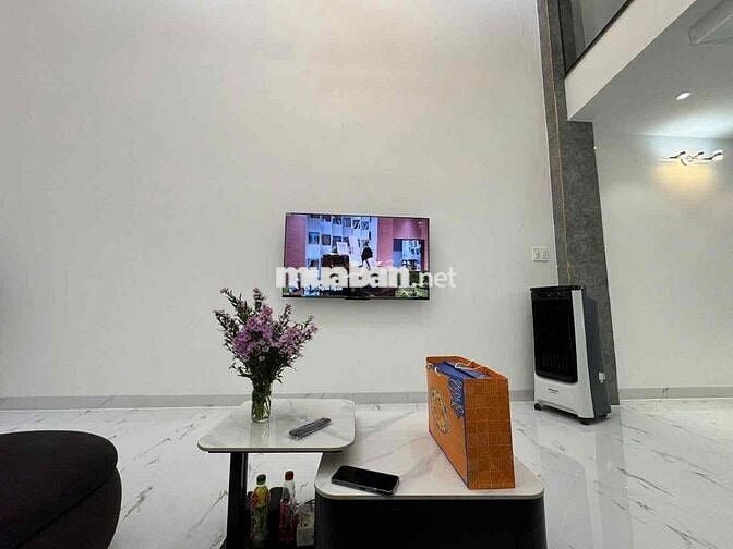 Đường số 5, 60m2 5 tầng, Dt: 4 x 16 Bình Hưng Hòa Bình Tân