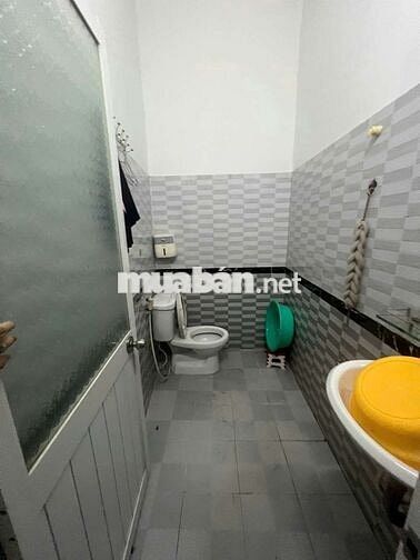 nhà SC .3 lầu ĐƯỢC GIỮ SỔ  CHÍNH hẻm xe tải .Thới An