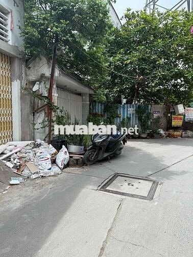nhà thuê MTKD 36/4 chợ Bùi tư toàn an lạc bình Tân DT40m  giá 7tr