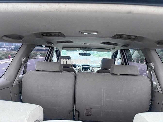 Toyota Innova 2015 2.0G - 80000 km