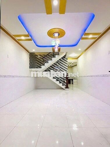 Bán căn nhà đẹp 1trệt 1lầu ở ngay trung tâm trảng bàng 1tỷ050 Sẵn Sổ