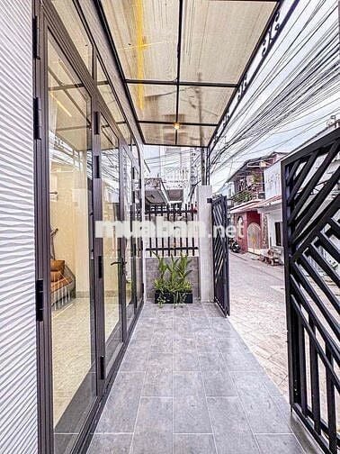 NHÀ LẦU GÓC 2 MẶT TIỀN TRỤC CHÍNH HẺM 160 TẦM VU