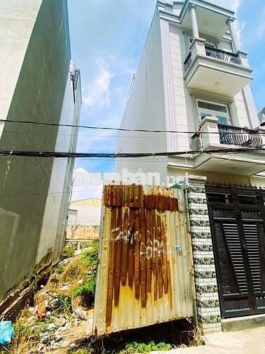 BÁN NHANH LÔ ĐẤT NGAY HỌC VIÊN TƯ PHÁP, OTO VÔ TẬN NHÀ, XÂY CAO, VUÔNG