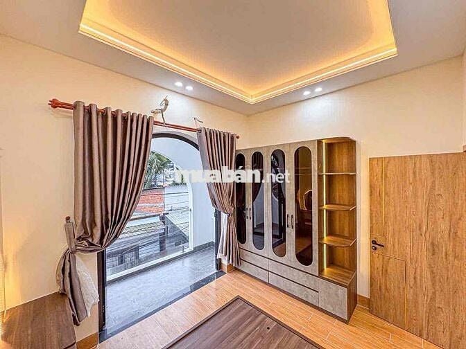 NHÀ LẦU GÓC 2 MẶT TIỀN TRỤC CHÍNH HẺM 160 TẦM VU