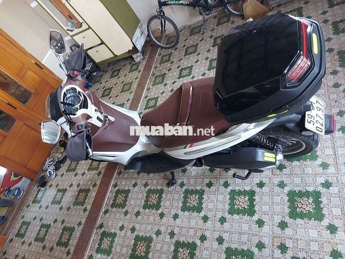 Bán xe nhập khẩu italy mua mói hơn 150tr