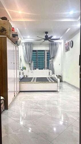 Chiến thắng văn quán hà Đông 32m, 5 tầng dân xây 10m ra phố ngõ thông